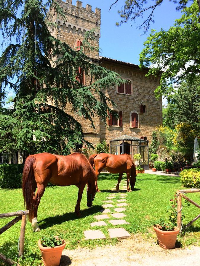 Castello Cortevecchio Gubbio Exterior foto